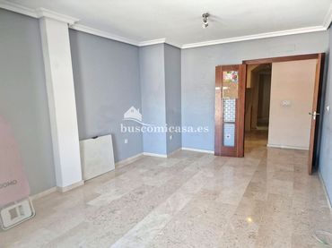 Dúplex amb piscina en venda a Calle Cristóbal Colón