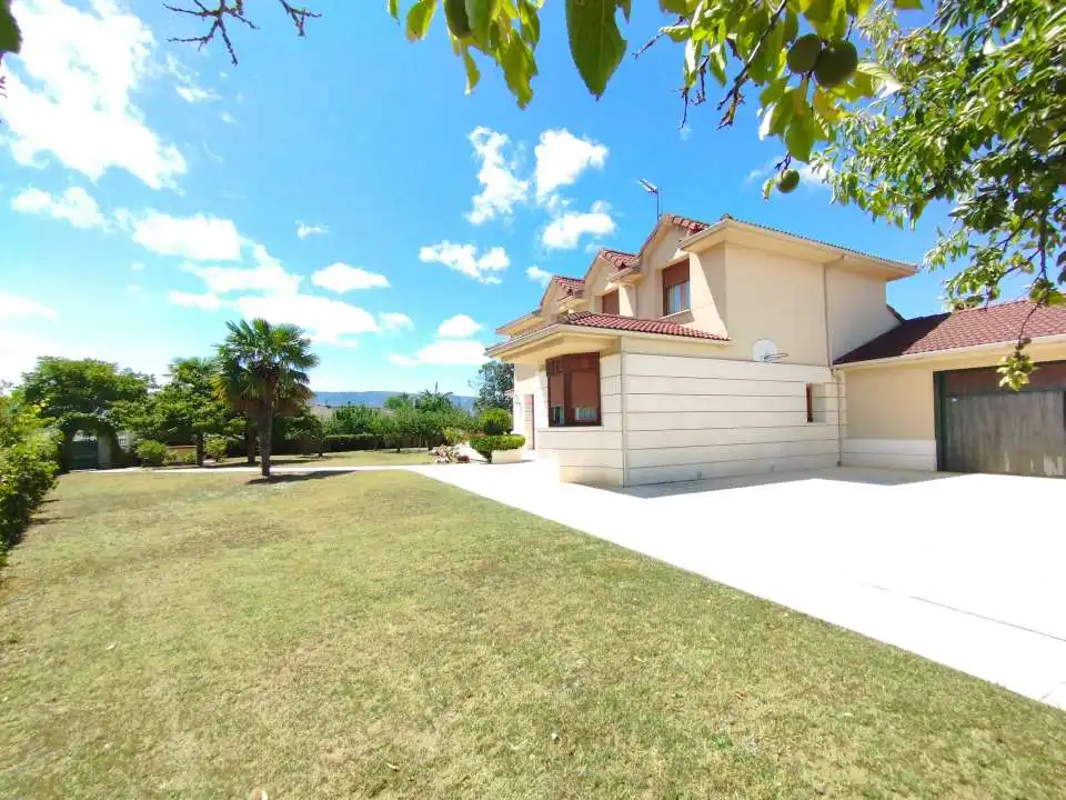 Chalet en venta en Medina de Pomar, imagen 4