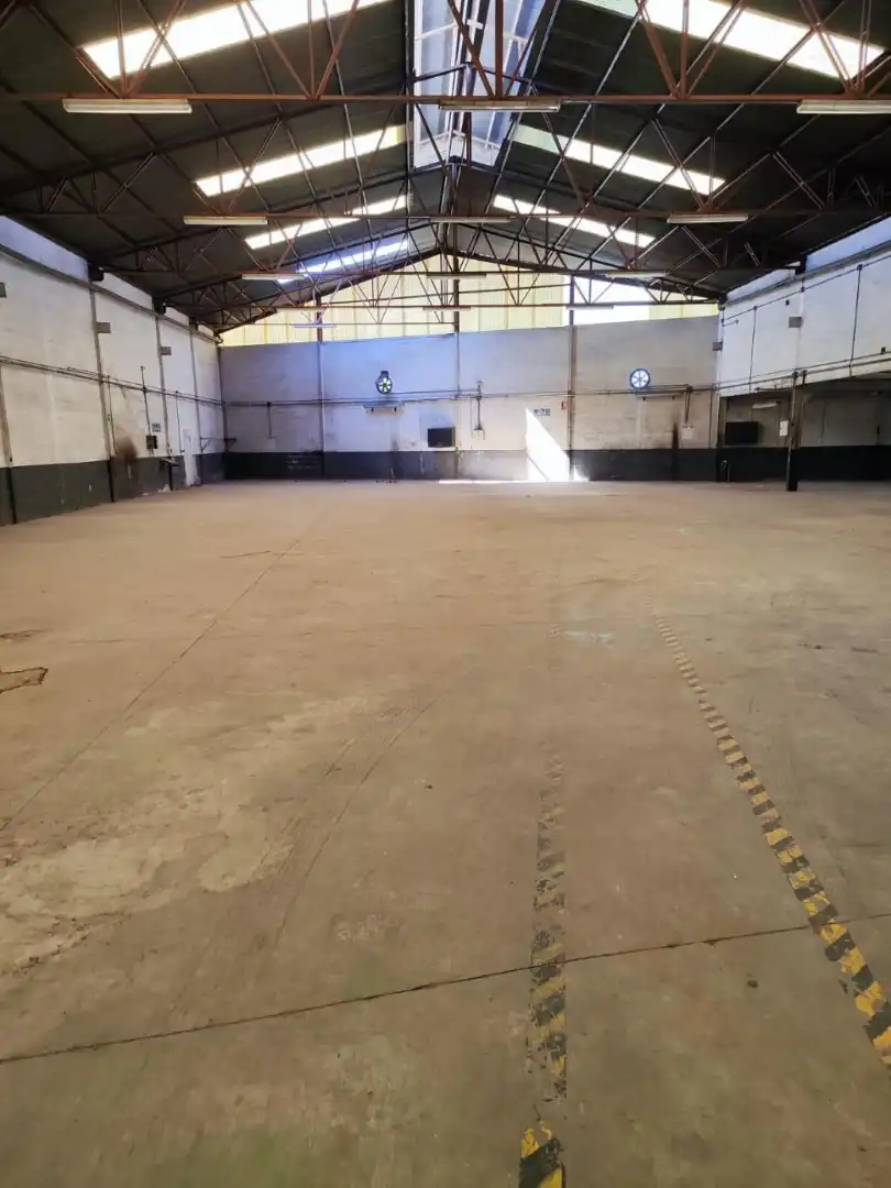 Nau industrial en venda a Calle Gambines 1, imagen 4