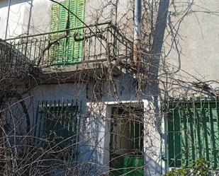 Exterior view of Single-family semi-detached for sale in El Vellón
