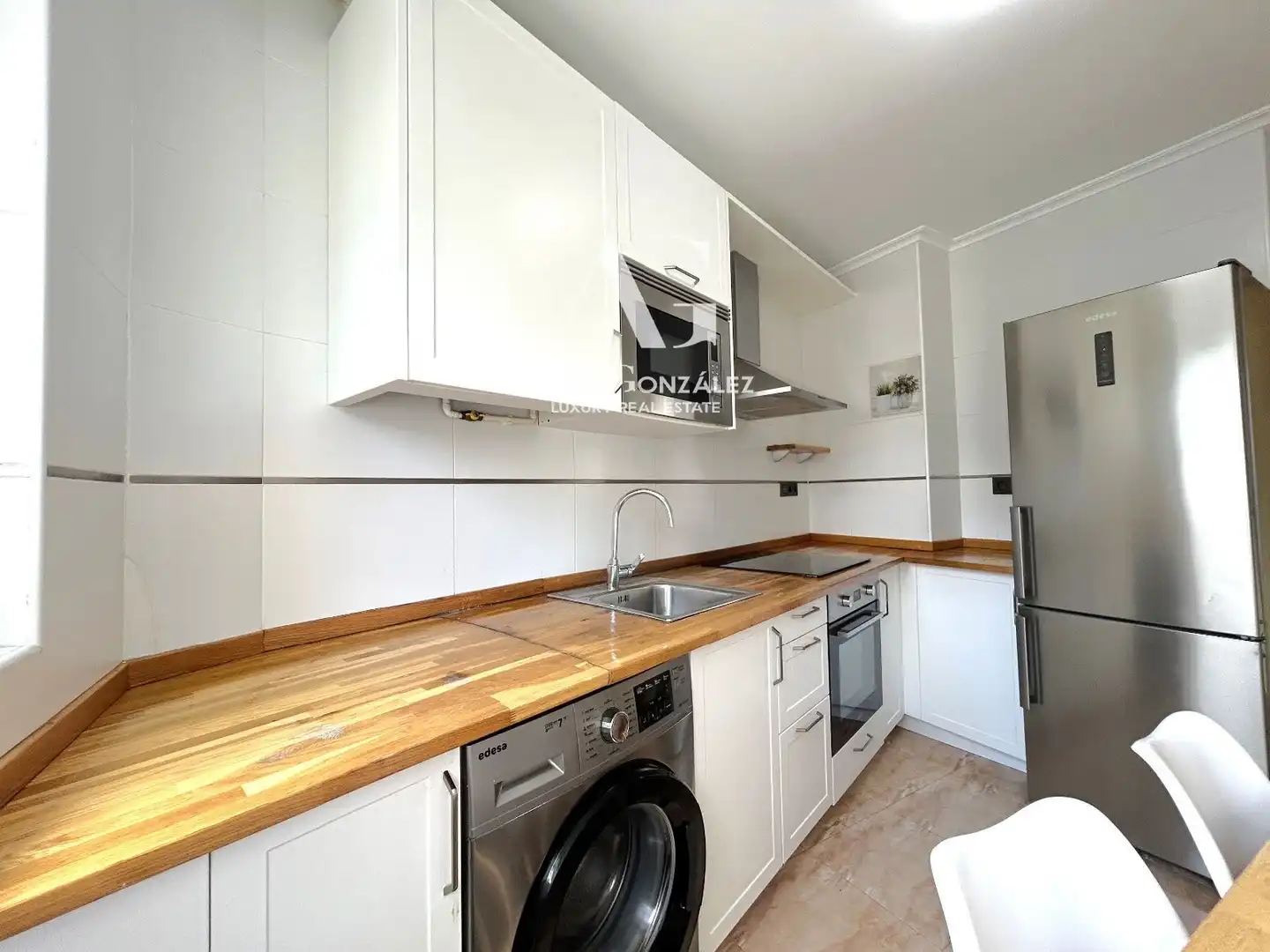 Piso con ascensor en venta en de Viares 5, imagen 7