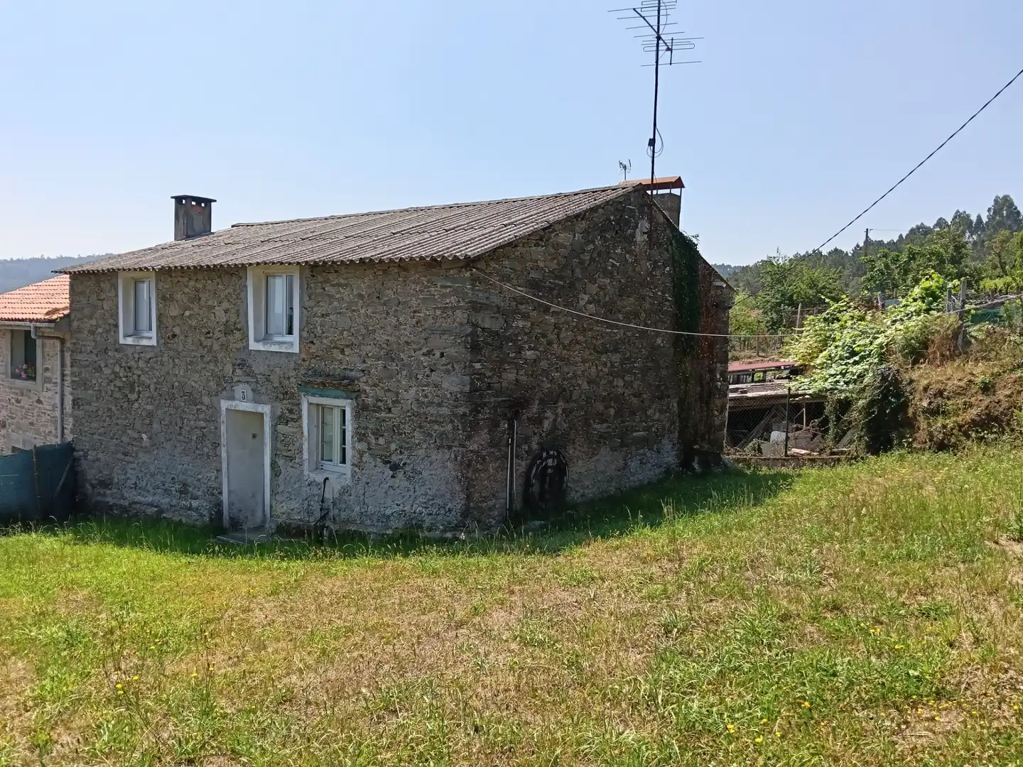 Adossat amb jardí en venda a Cesuras, imagen 3