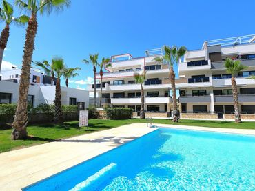 Penthouse mit Aufzug zum Verkauf in Orihuela Costa