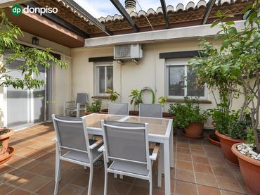 Penthouse mit Pool zum Verkauf in Calle Lindero