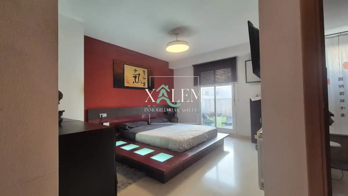 Bedroom of Flat for sale in Vila-real  with Terrace, Storage room and Balcony