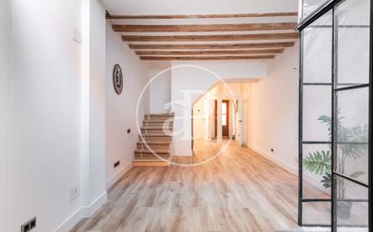 Single-family semi-detached for sale in Carrer de Sant Narcís,  Barcelona Capital