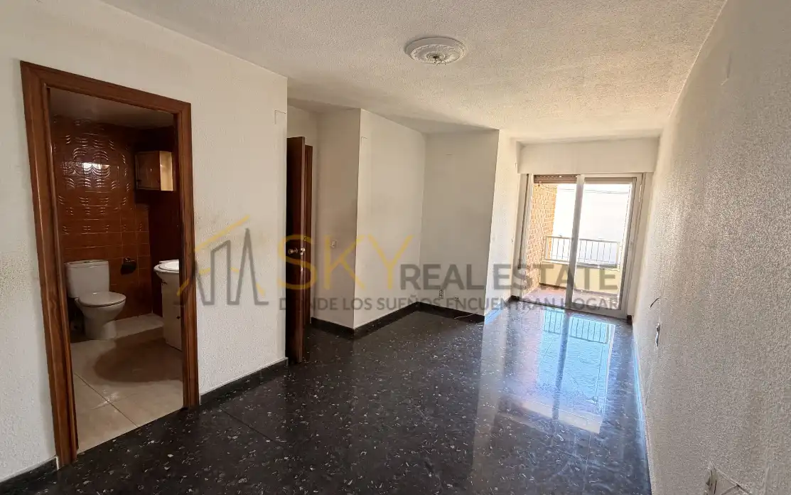 Bedroom of Flat for sale in Valencia  with Air Conditioner, Heating and Terrace