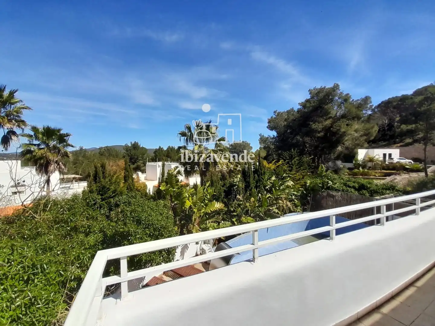 Vista exterior de Casa o xalet en venda en Santa Eulària des Riu amb Aire condicionat, Calefacció i Piscina