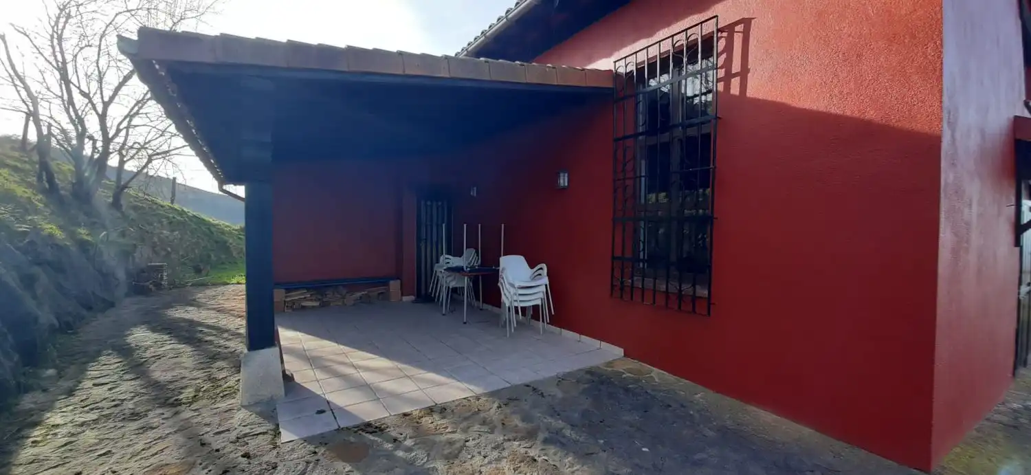 Terraza de Casa o chalet en venta en Solórzano con Calefacción, Trastero y Amueblado