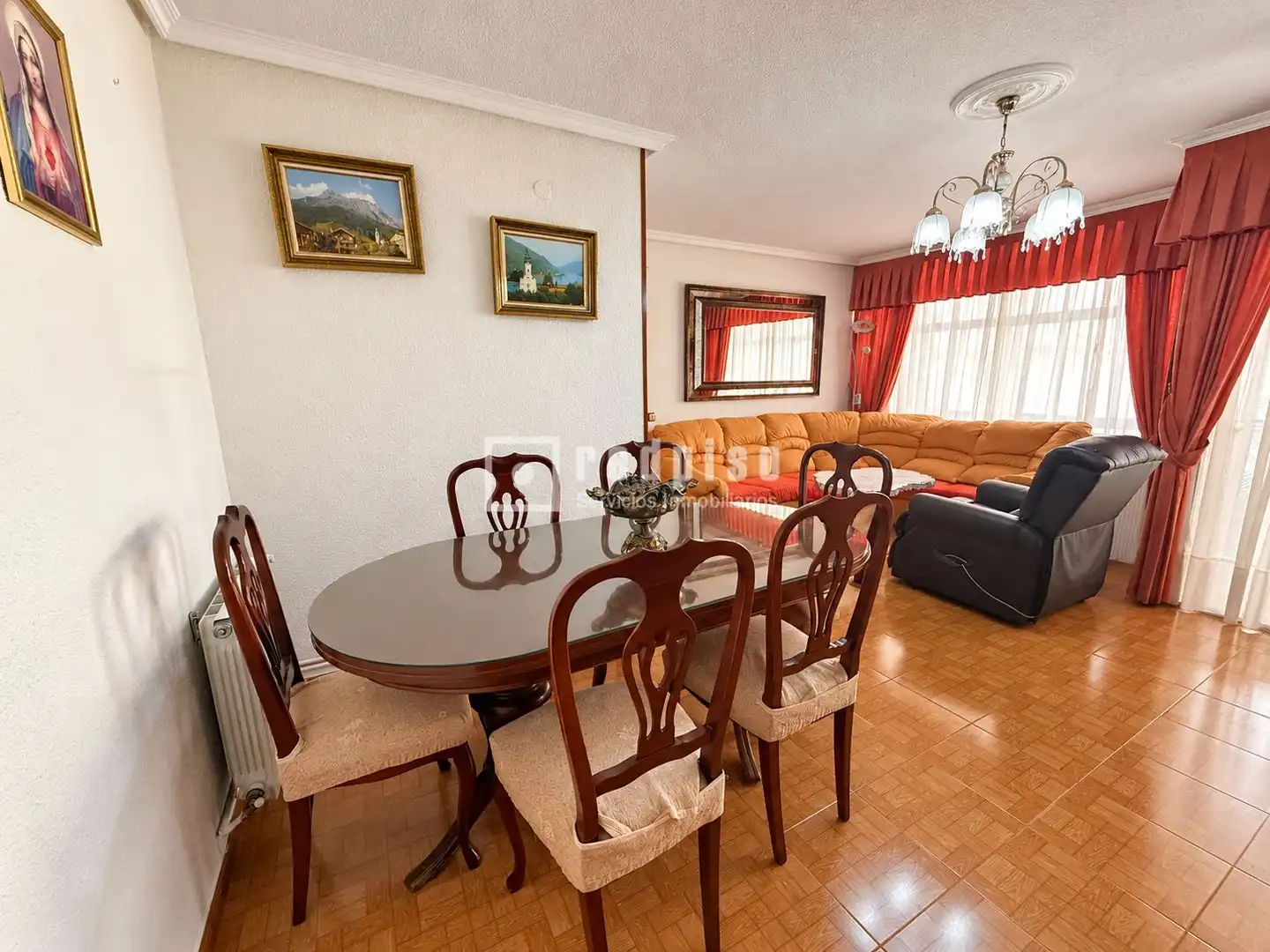 Comedor de Piso en venta en Guadalajara con Calefacción y Terraza