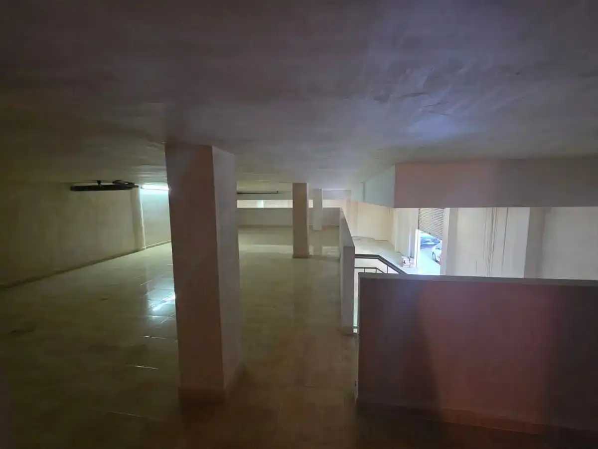 Local comercial de lloguer a Peris Fuentes 16, imagen 5
