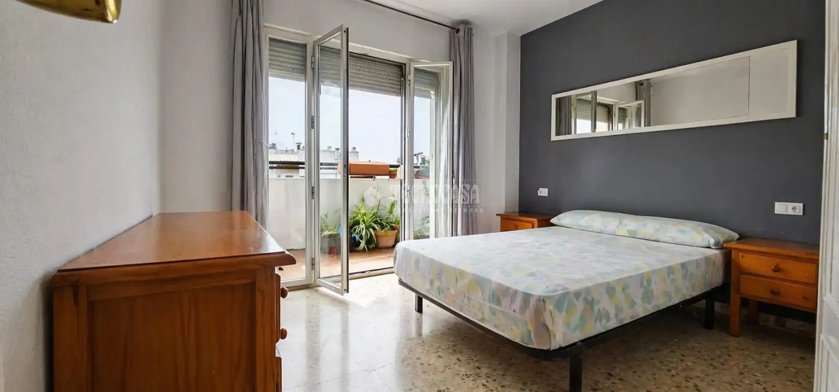 Bedroom of Flat for sale in Sevilla  with Air Conditioner and Terrace