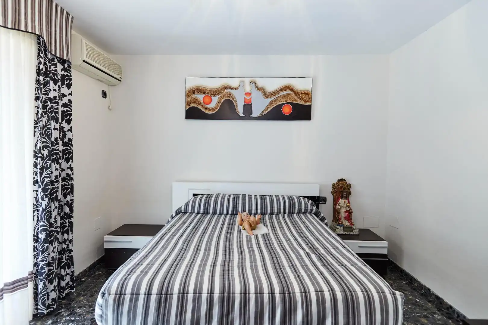 Bedroom of Houses for sale in Martos  with Air Conditioner, Heating and Furnished
