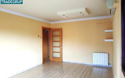 Bedroom of Flat for sale in Igualada