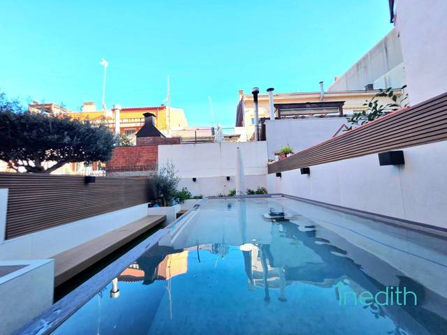 Casa adosada en Venta en Carrer Carrer Pelai en Can Vinader