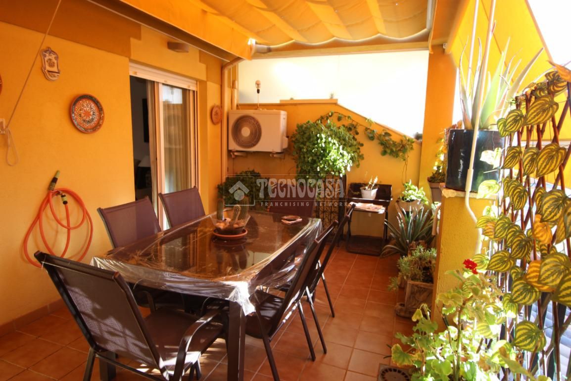 Terrassa de Àtic en venda en Churriana de la Vega amb Terrassa i Traster