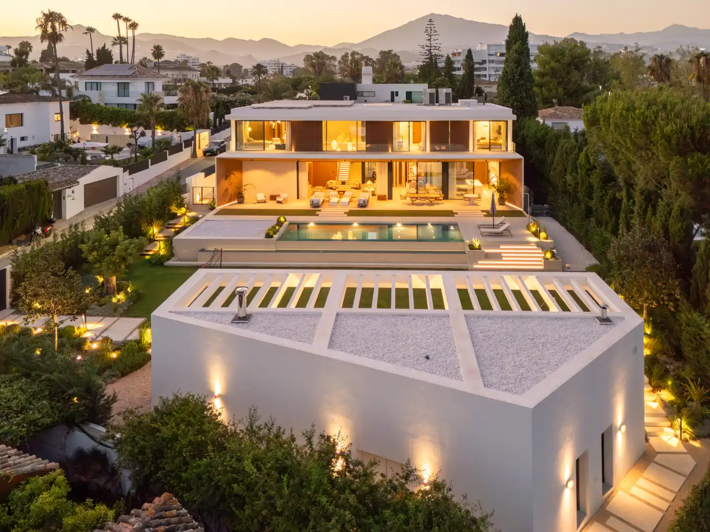 Casa o xalet en venda a CALLE 19-E (UR GUADALMINA ALTA) 720 29670 MARBELLA (MÁLAGA), Guadalmina Alta