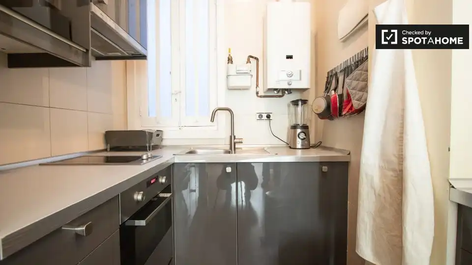 Flat for rent in Cuatro Caminos - Azca