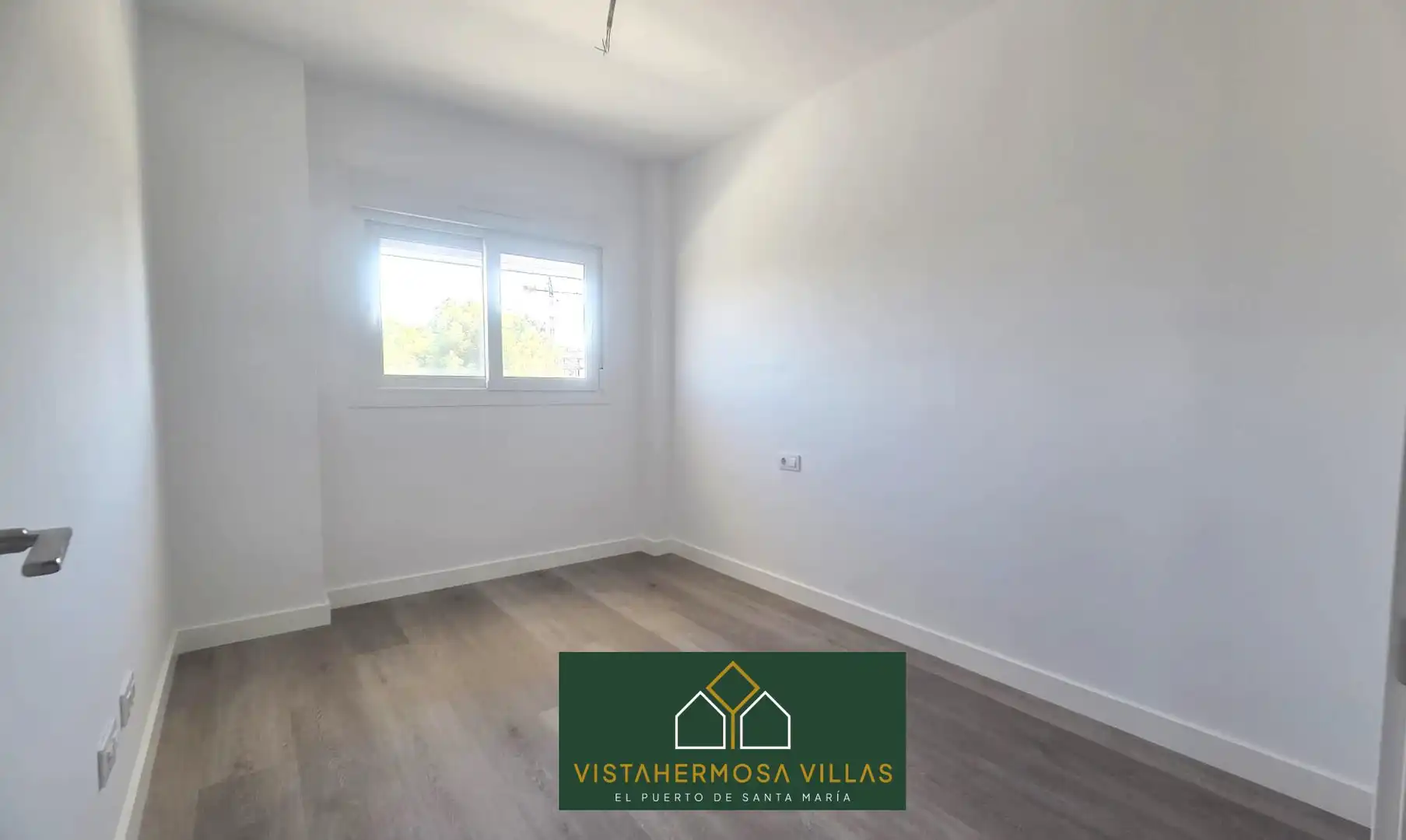 Habitación de Piso en venta en El Puerto de Santa María con Terraza y Piscina comunitaria