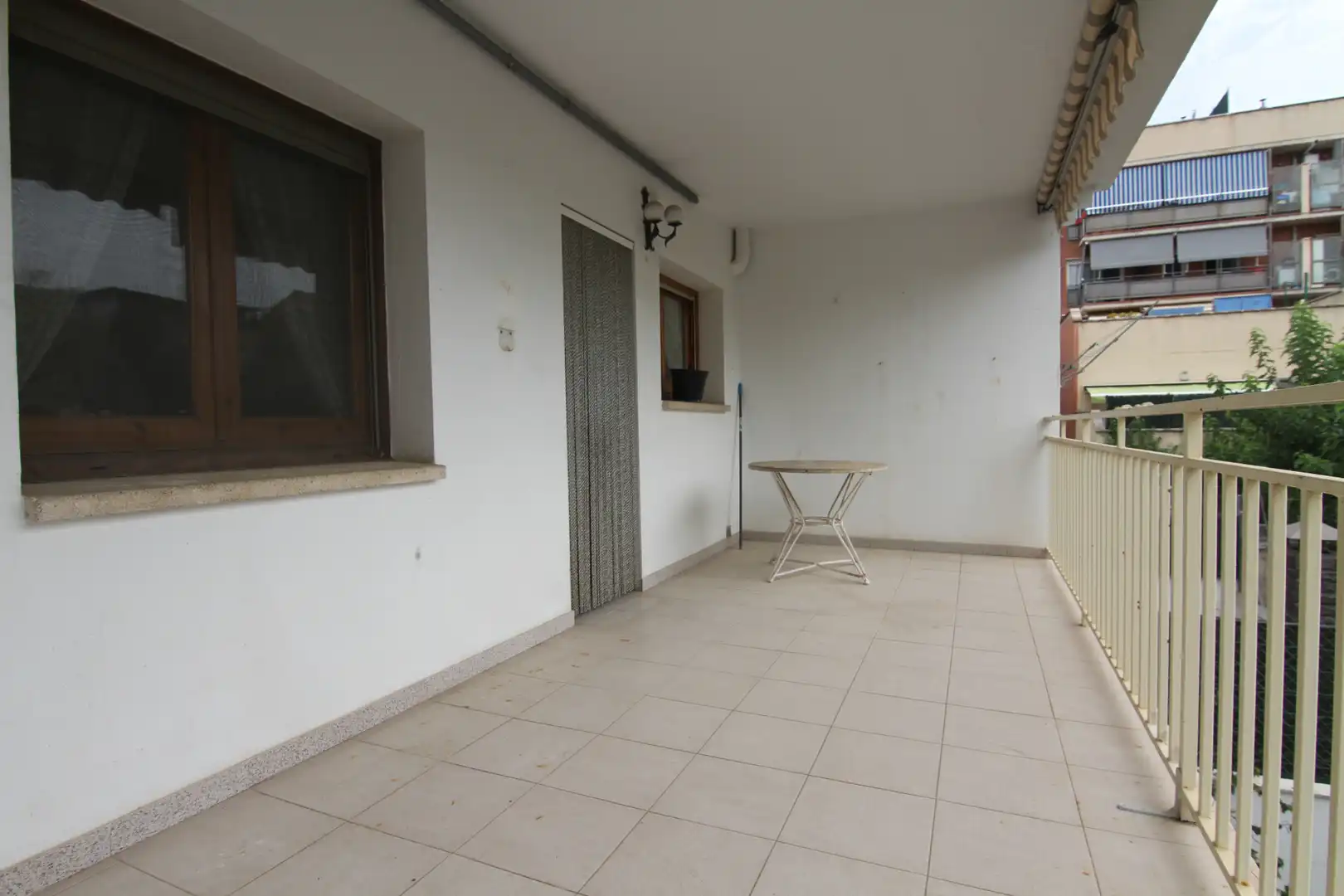 Terraza de Piso en venta en Olesa de Montserrat con Calefacción, Terraza y Horno