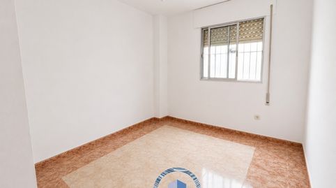 Foto 2 de Piso en venta en Centro, Montequinto