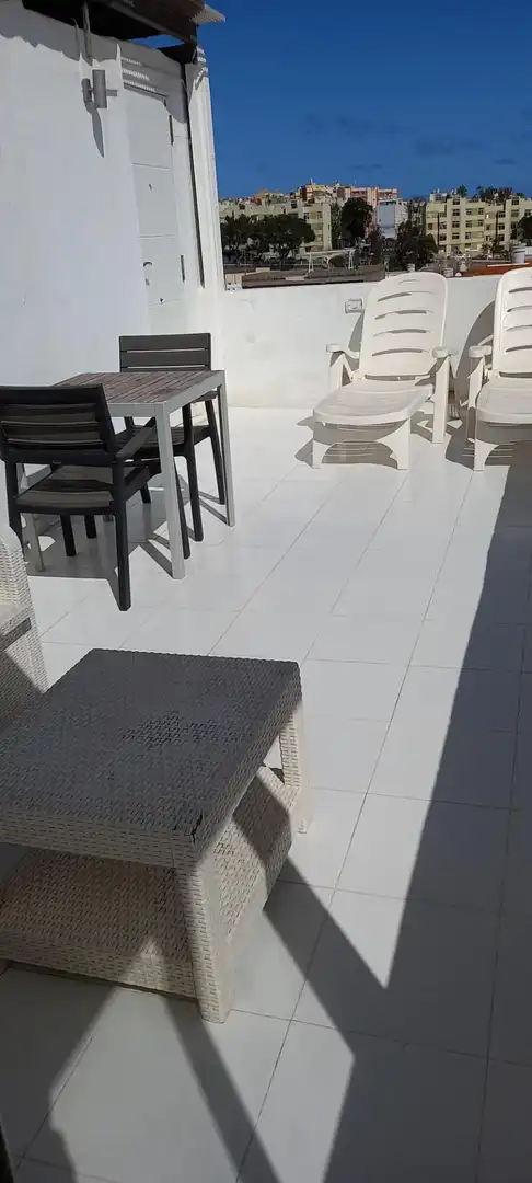 Terraza de Piso de alquiler en Las Palmas de Gran Canaria con Terraza y Amueblado