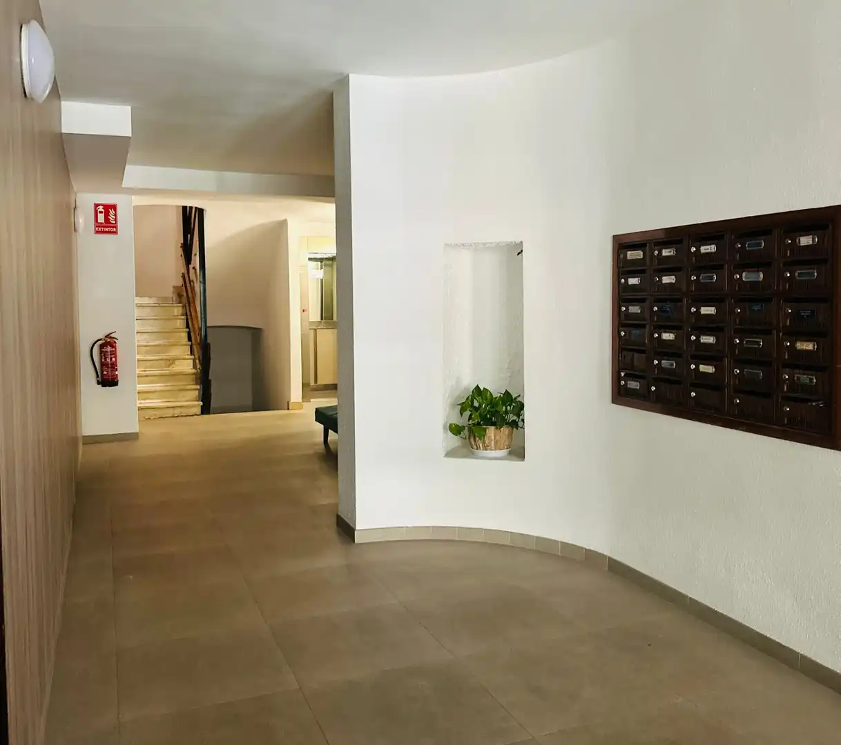 Flat with terrace for sale in Carrer de Godofred Ros, imagen 24