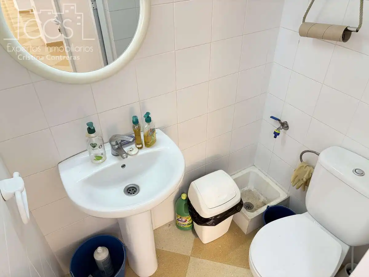 Badezimmer von Geschaftsraum zur Miete in Almonte