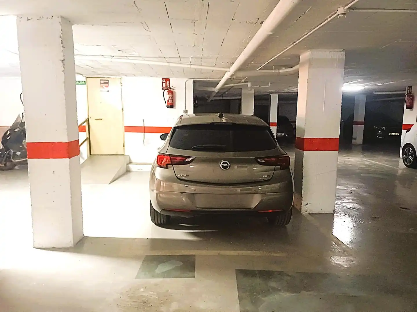 Parkplatz von Wohnung zum Verkauf in Málaga mit Klimaanlage, Terrasse und Möbliert