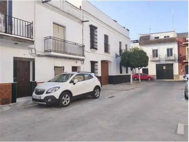 House for sale in JOAQUIN TURINA PEREZ