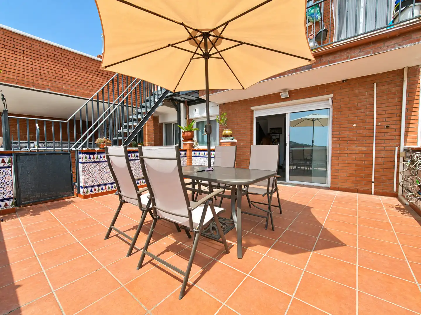 Terraza de Casa o chalet en venta en Sant Vicenç Dels Horts con Aire acondicionado, Calefacción y Jardín privado