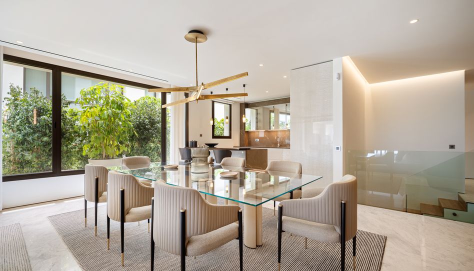Foto 0 de Epic 13