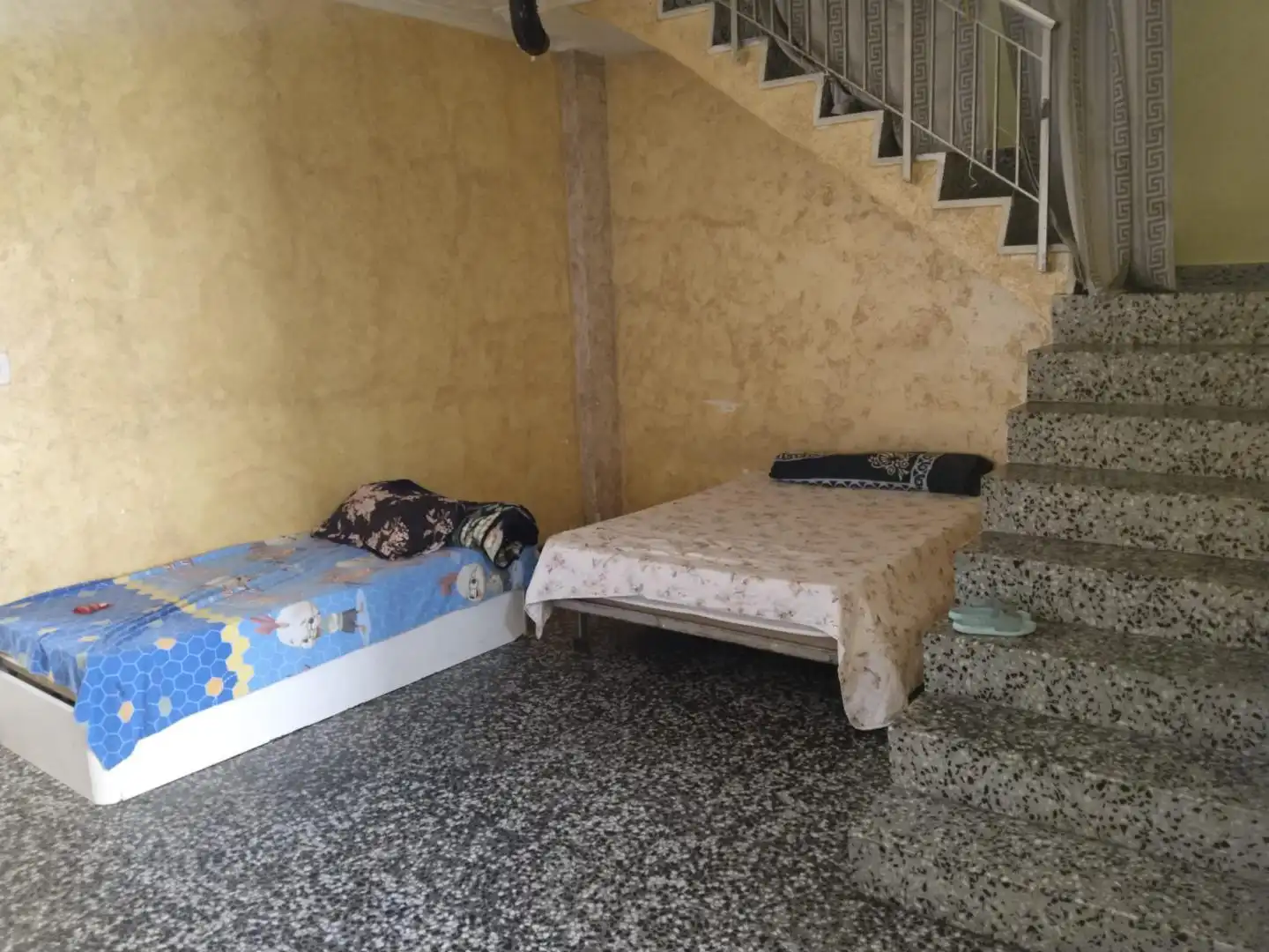 Casa adosada en venta en Alzira con Terraza