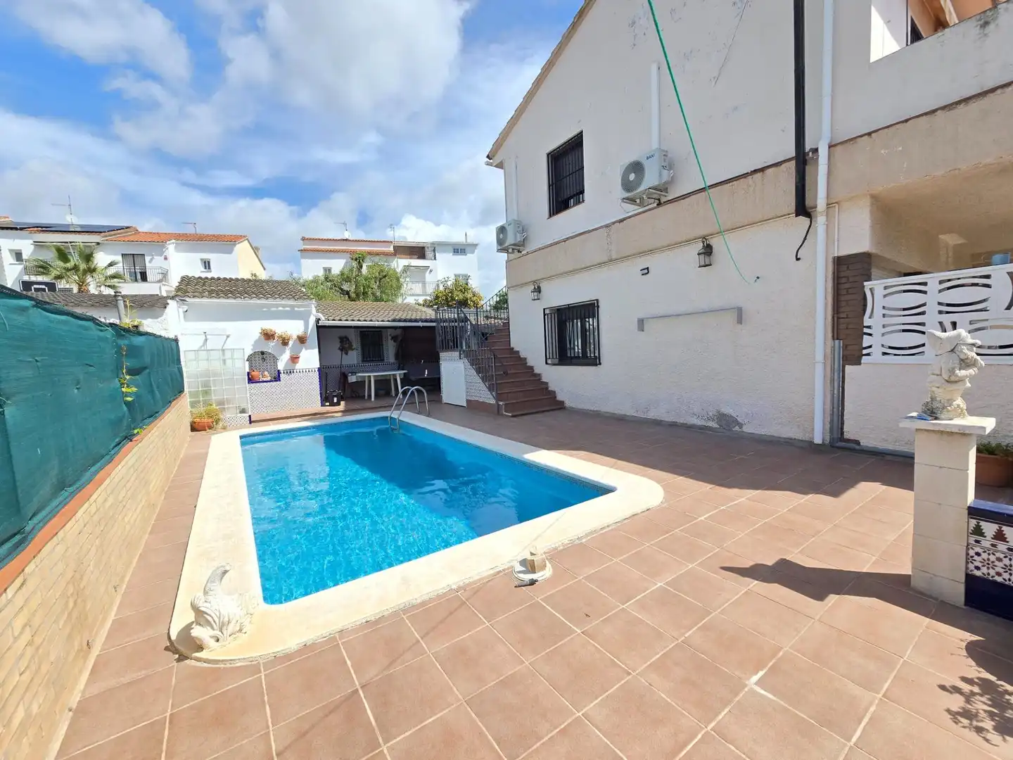 Piscina de Casa o xalet en venda en Cunit amb Aire condicionat, Calefacció i Jardí privat