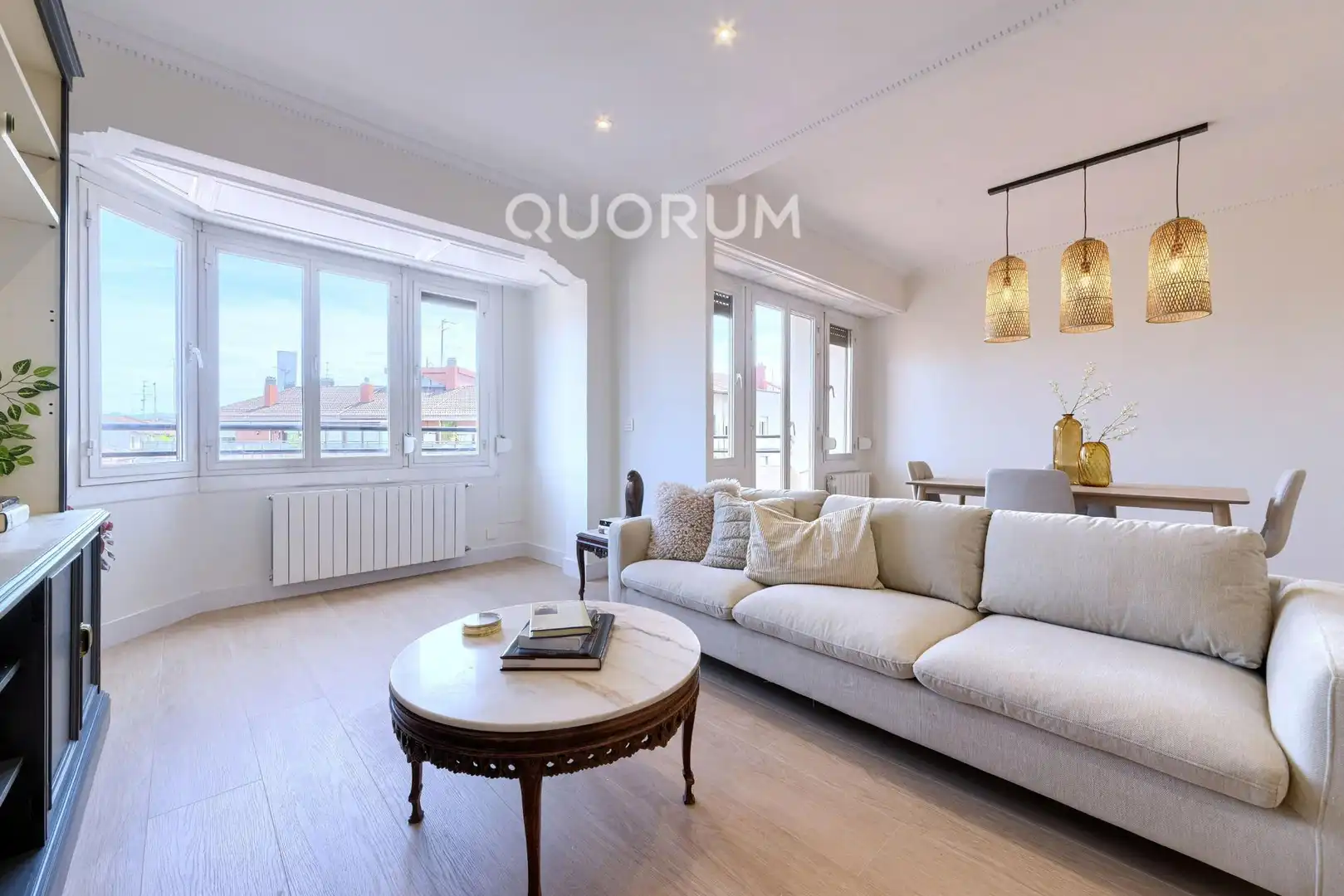 Sala de estar de Piso en venta en Barakaldo  con Calefacción y Balcón