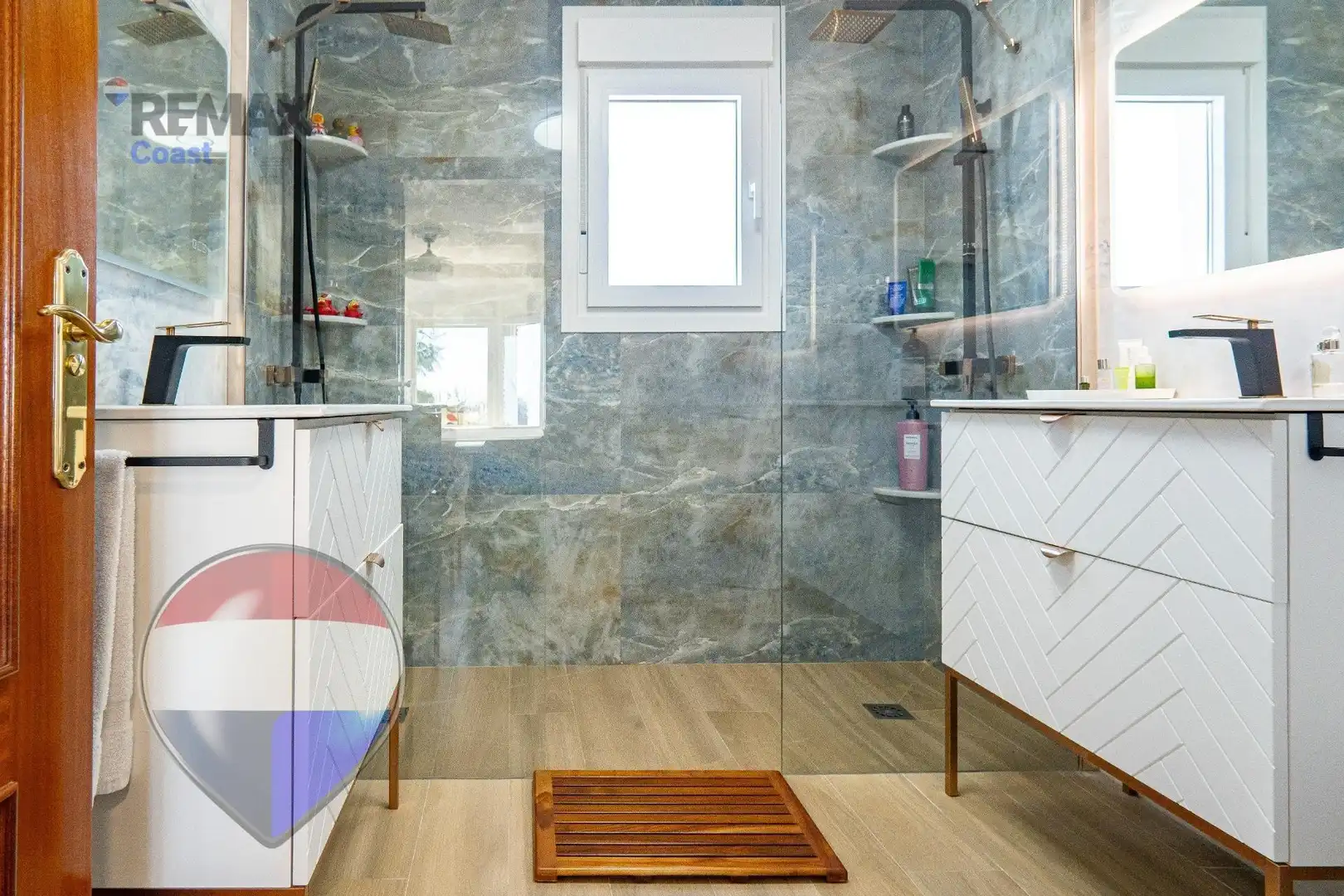 Baño de Casa o chalet en venta en Rincón de la Victoria con Aire acondicionado, Calefacción y Jardín privado