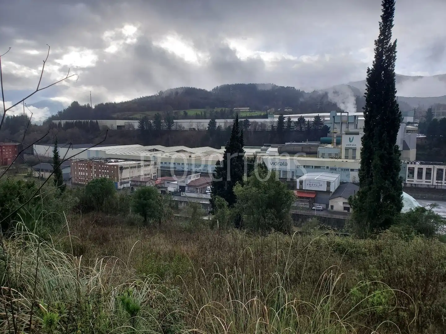 Vista exterior de Residencial en venta en Laudio / Llodio