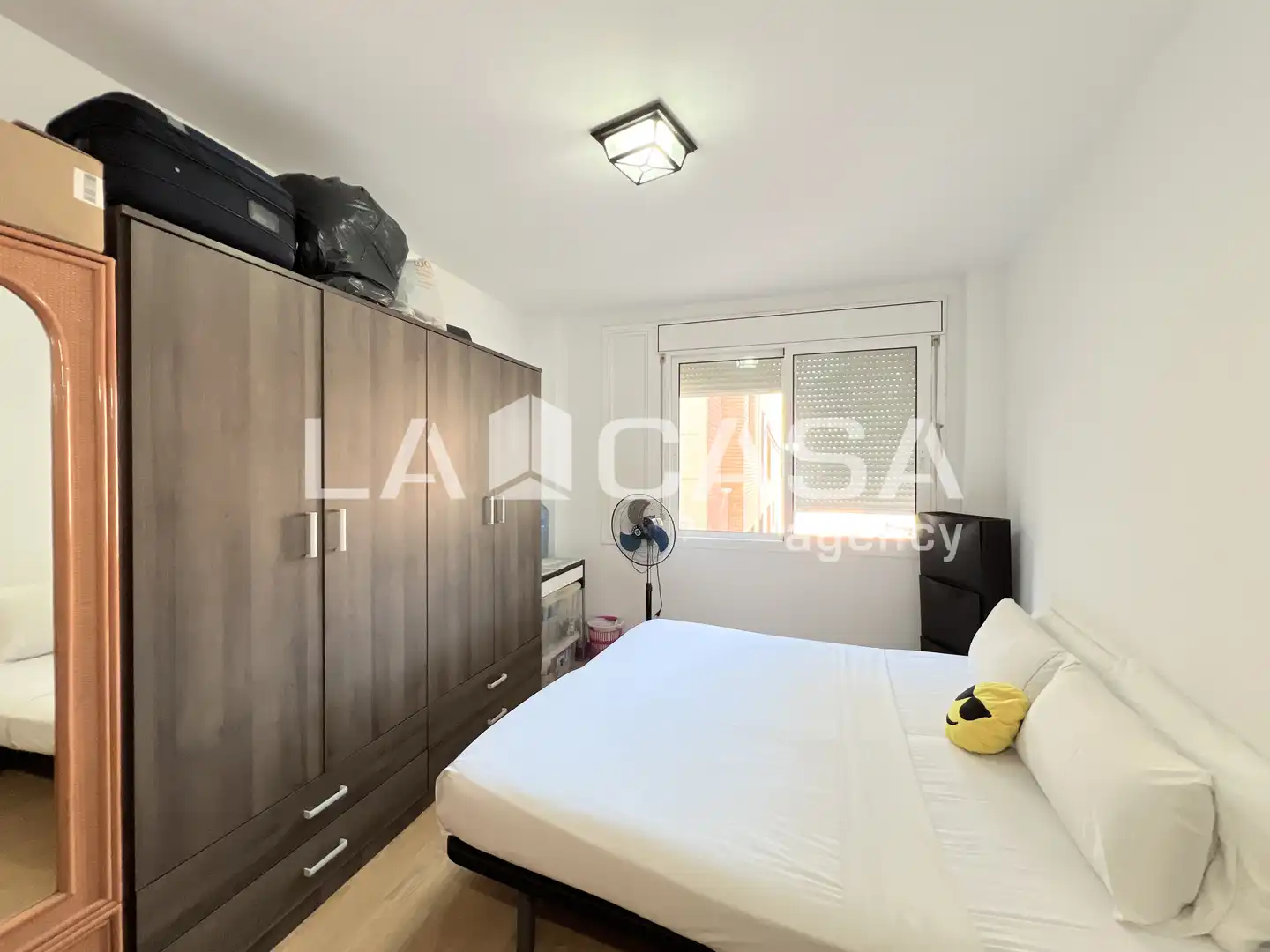 Habitación de Piso en venta en Badalona con Calefacción