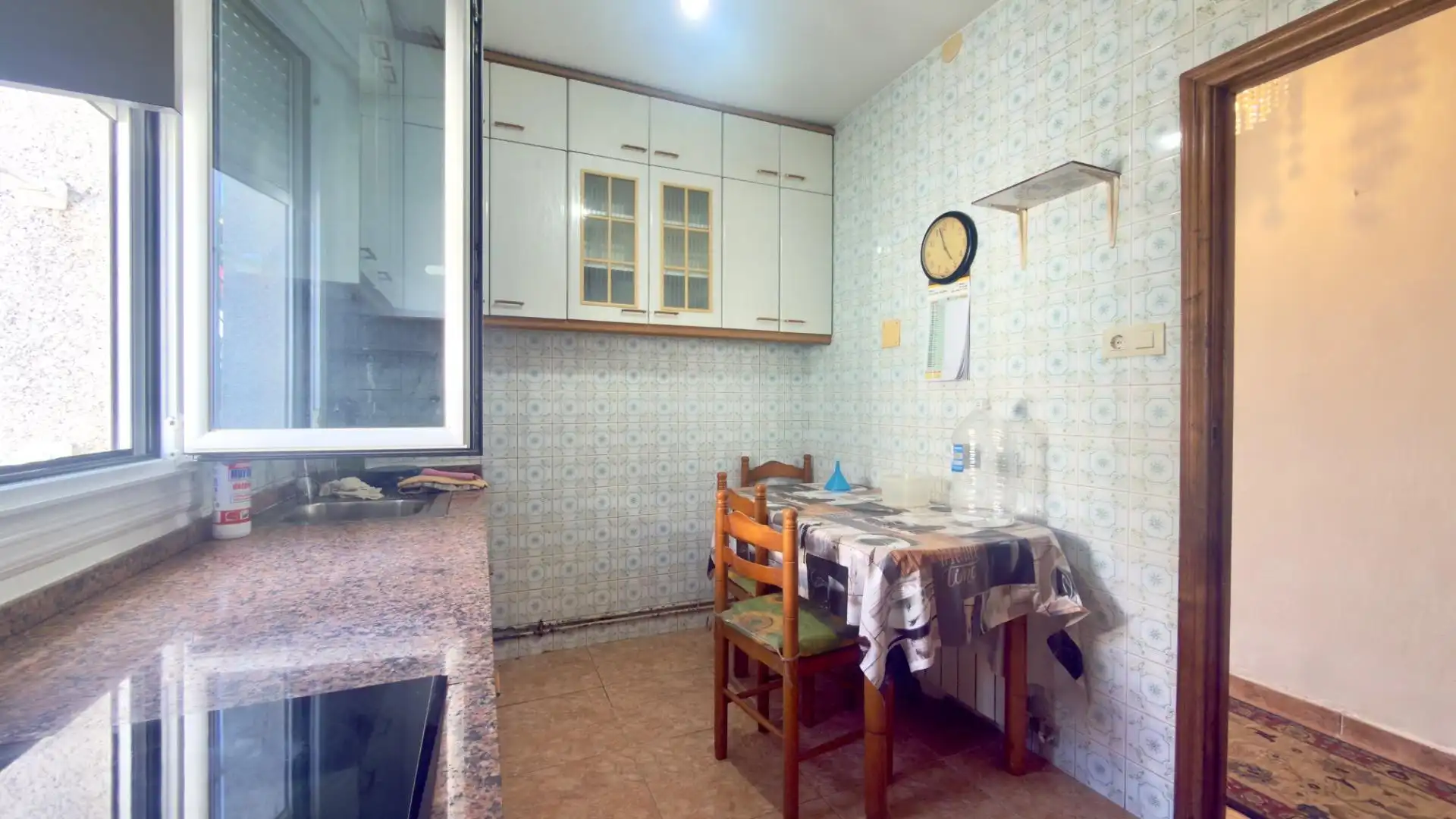 Kitchen of Houses for sale in Ourense Capital   with Heating, Private garden and Terrace