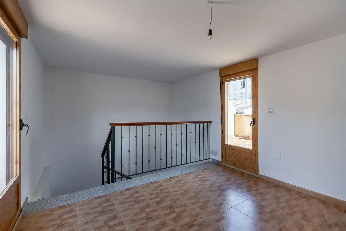 Casa adosada en venda a Torres