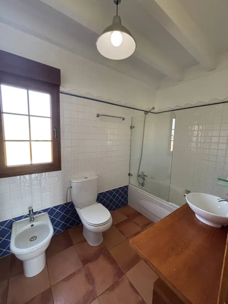 Baño de Casa o chalet en venta en Santander con Calefacción, Trastero y Piscina