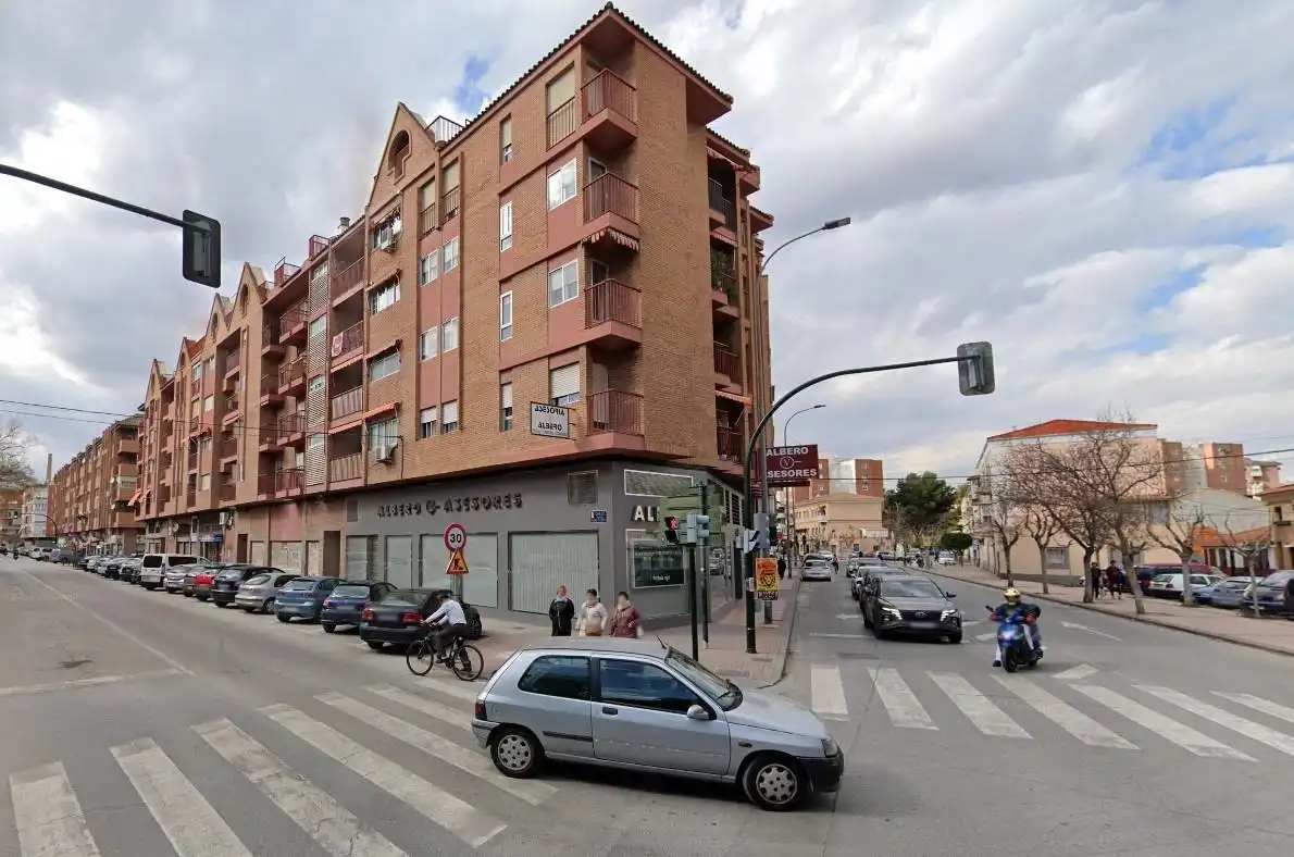 Piso con ascensor en venta en Fortuna