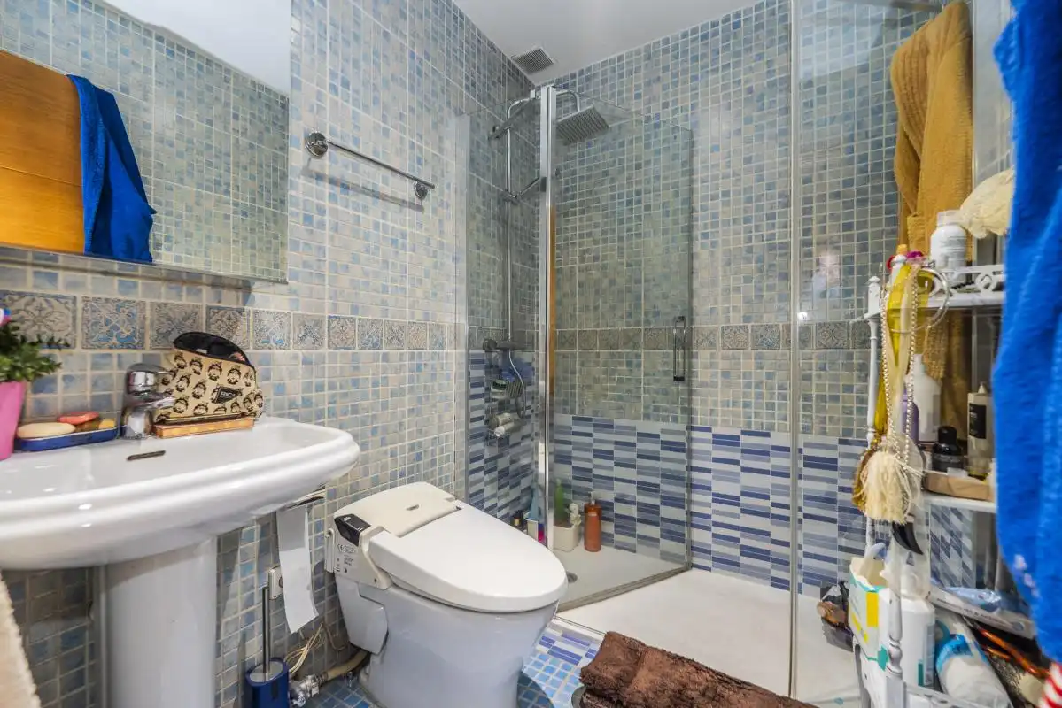 Casa adosada en venta en C. Gutiérrez Canales, Canillejas