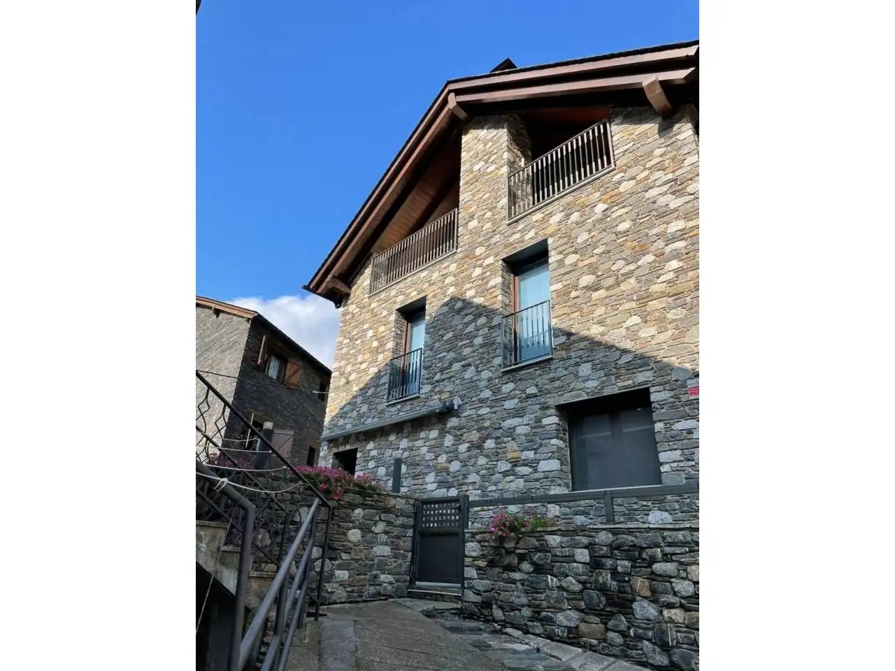 Vista exterior de Casa o chalet en venta en Vall de Cardós con Jardín privado, Parquet y Terraza