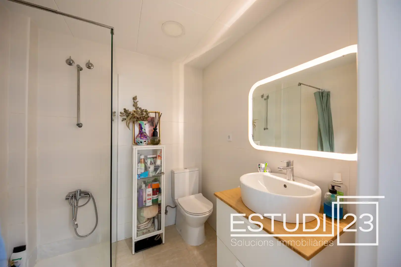 Baño de Piso en venta en Dosrius con Calefacción