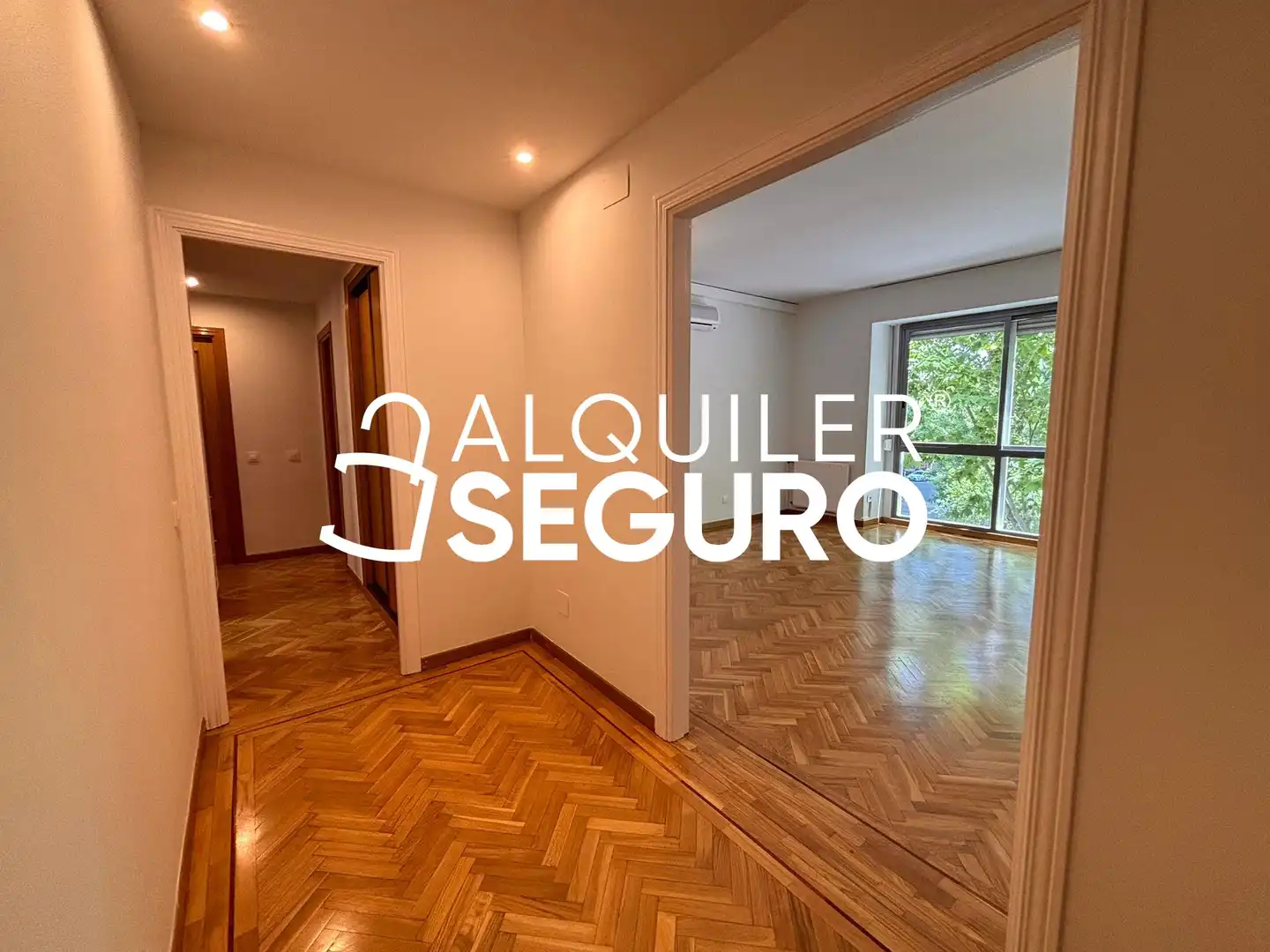 Habitación de Piso de alquiler en Madrid con Aire acondicionado y Calefacción