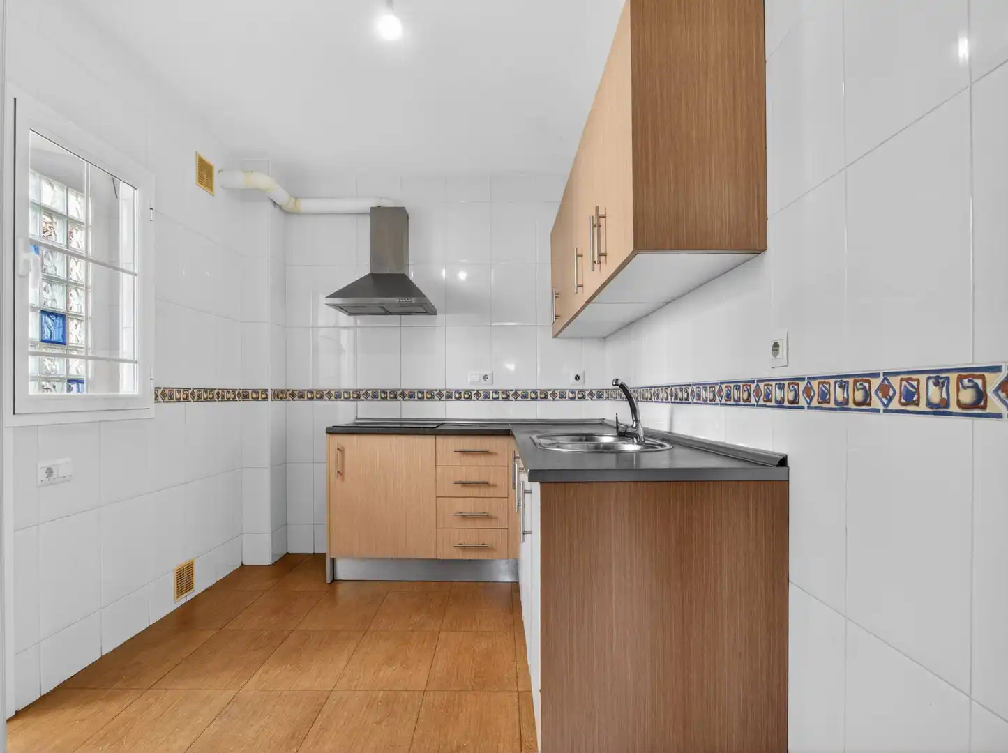 Kitchen of Flat for sale in Roquetas de Mar  with Terrace
