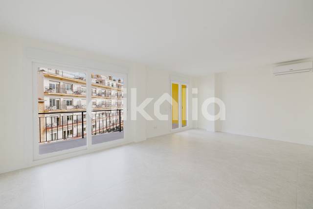 Piso en Venta en Manantiales - Estación de Autobuses