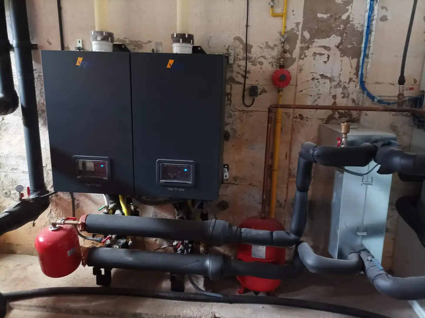 Nave industrial en venta en Ledaña con Alarma