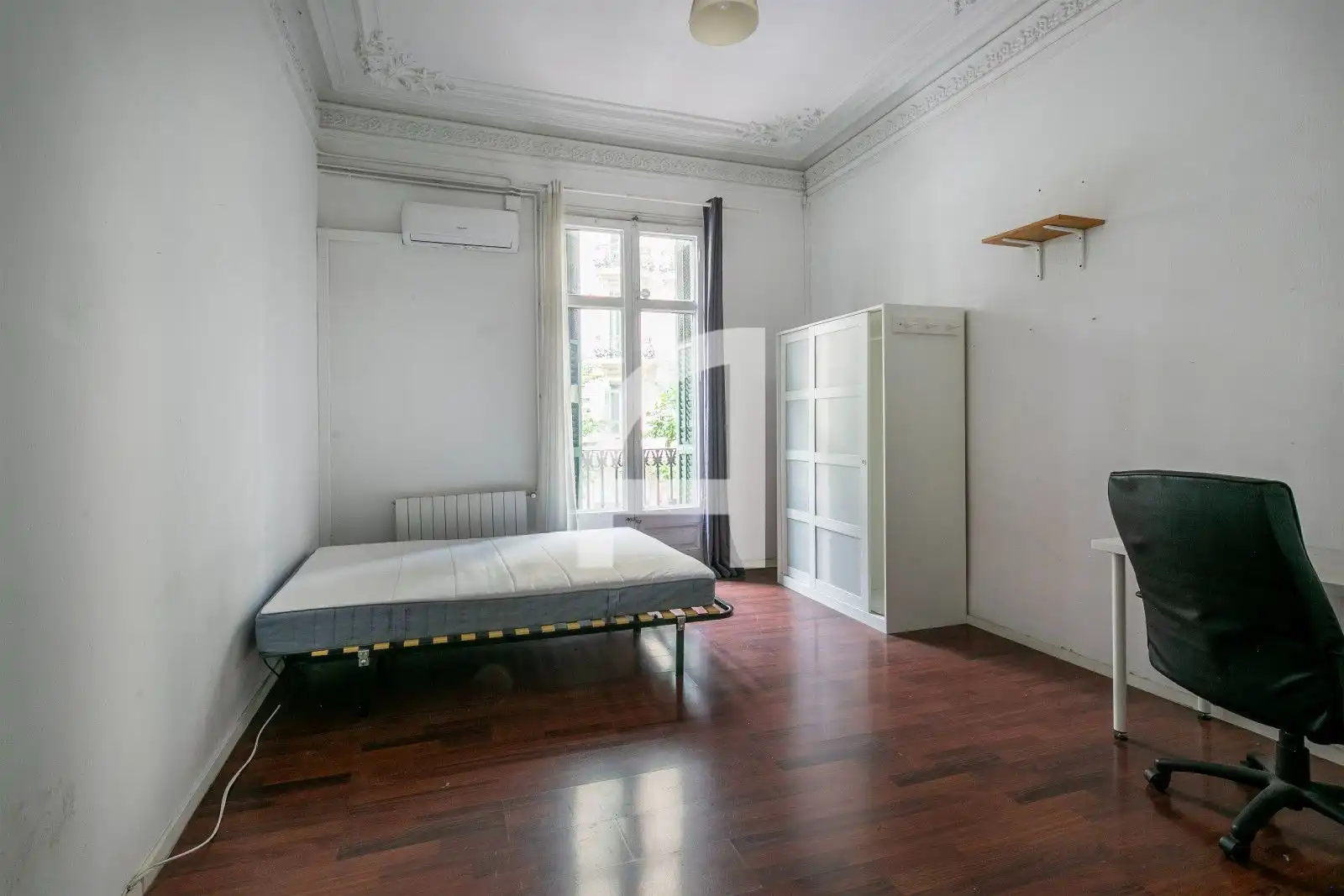 Flat with terrace for sale in Balmes, imagen 8